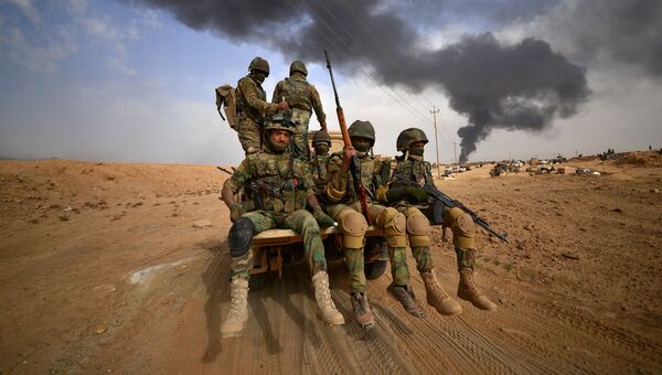 Военнослужащие шиитского ополчения Ирака в городе Эль-Каим. 3 ноября 2017