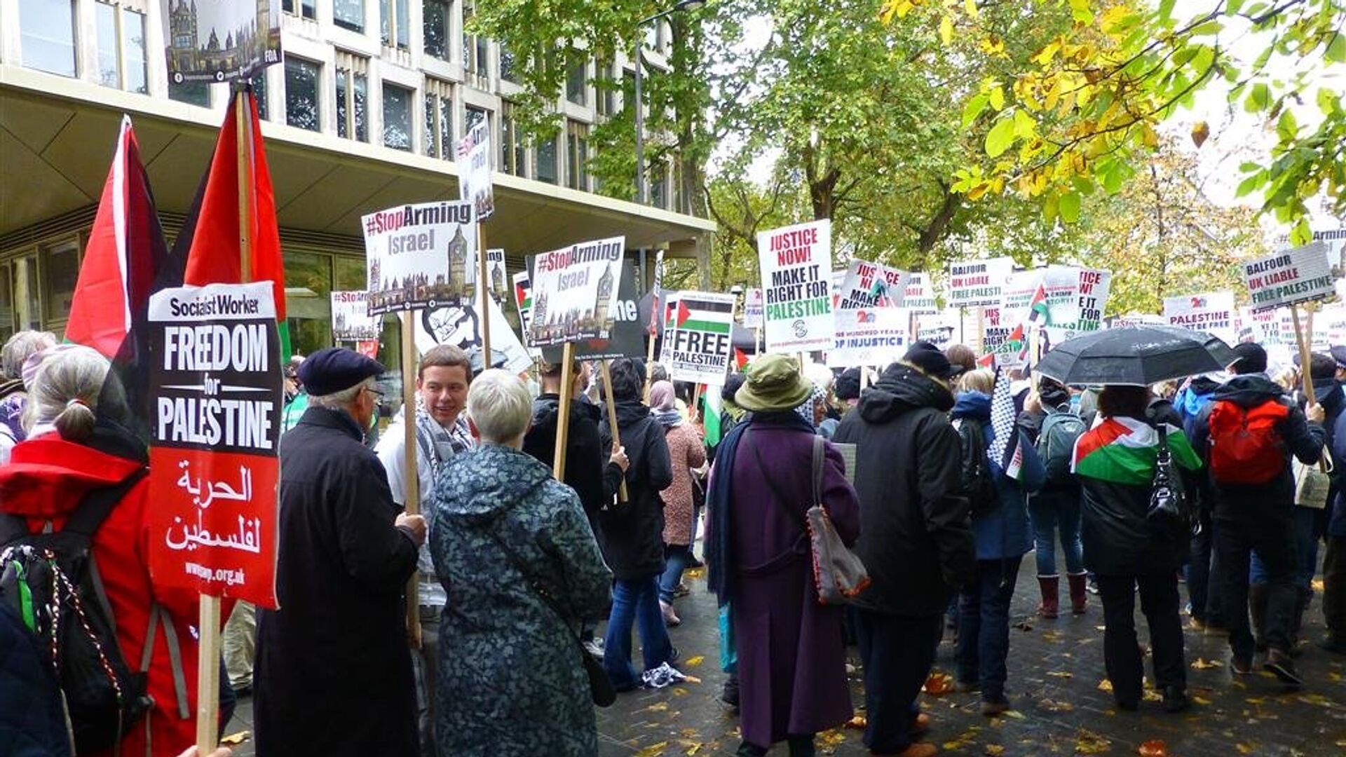 Участники акции и марша в поддержку палестинцев в Лондоне, Великобритания. 4 ноября 2017 - РИА Новости, 1920, 24.12.2023