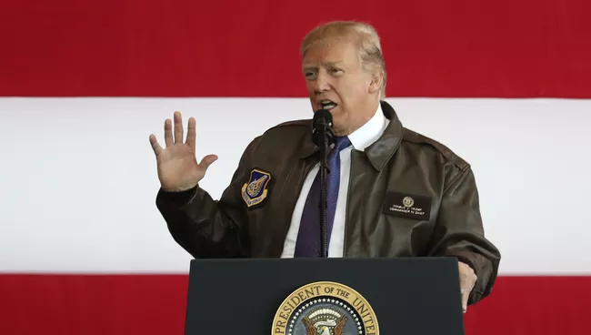 Президент США Дональд Трамп выступает в Токио в ходе азиатского турне. 5 ноября 2017