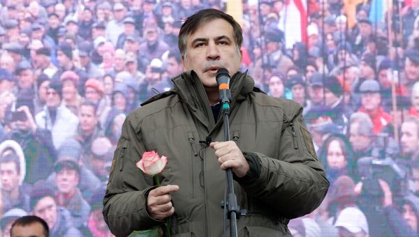 Михаил Саакашвили во время митинга у здания Верховной рады в Киеве. Архивное фото