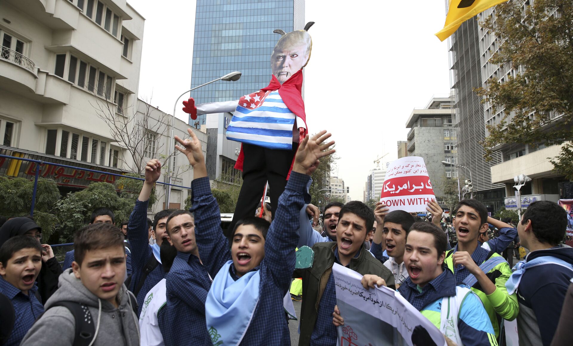 Протест против политики президента США Дональда Трампа в Тегеране, Иран. Ноябрь 2017  - РИА Новости, 1920, 04.08.2023