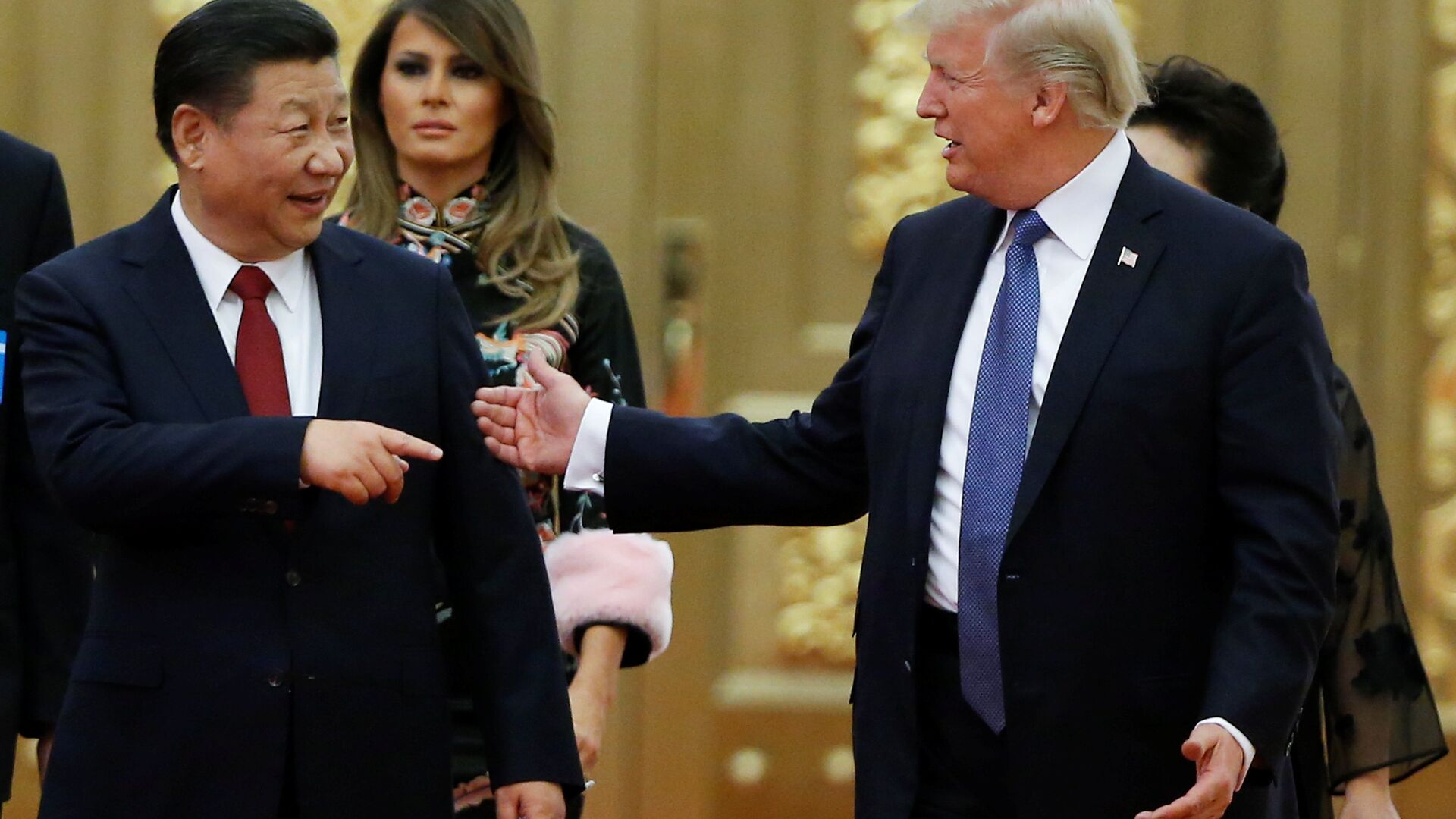Председатель Китая Си Цзиньпин и президент США Дональд Трамп перед торжественным ужином в Пекине. 9 ноября 2017 - РИА Новости, 1920, 25.05.2020
