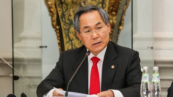 Посол Республики Южная Корея У Юн Гын