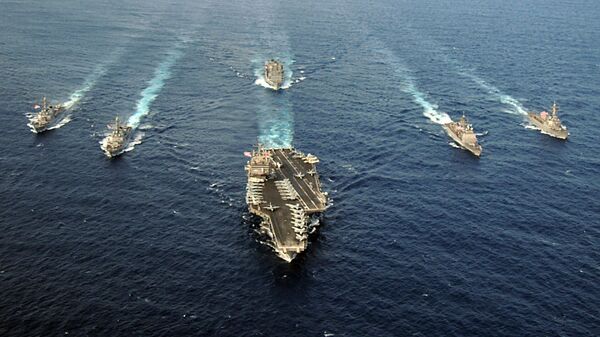 Американская ударная авианосная группа во главе с USS Enterprise (CVN 65) в Атлантическом океане