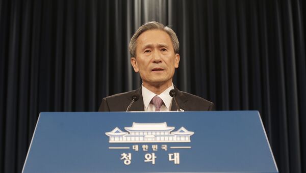 Советник президента по вопросам нацбезопасности Ким Гван Чжин во время пресс-конференции в Сеуле, Южная Корея. 25 августа 2015