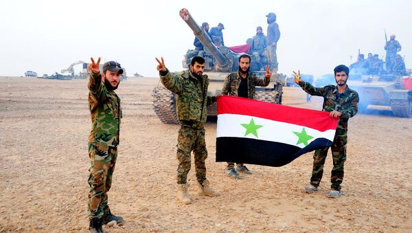 Военнослужащие сирийской армии в Дейр-эз-Зоре, Сирия. Архивное фото