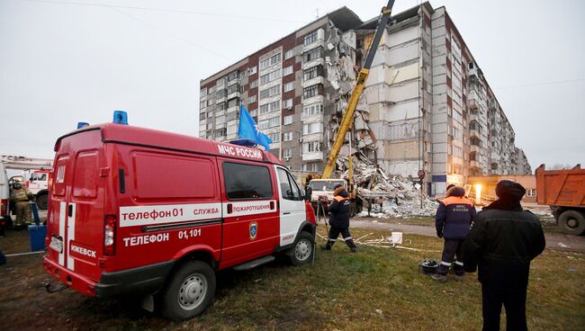 Последствия обрушения жилого дома в Ижевске