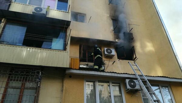 Тушение пожара  в общежитии в Центральном районе Сочи. 14 ноября 2017