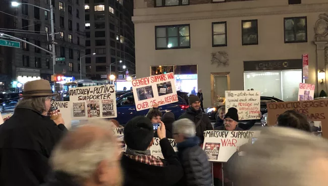Митинг в Нью-Йорке перед выступлением Мацуева и Гергиева. 15.11.17