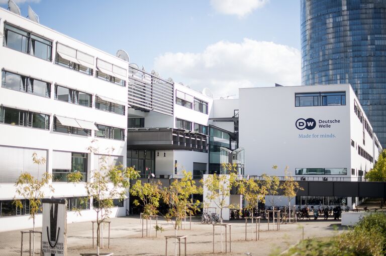 Здание Deutsche Welle в Бонне, Германия
