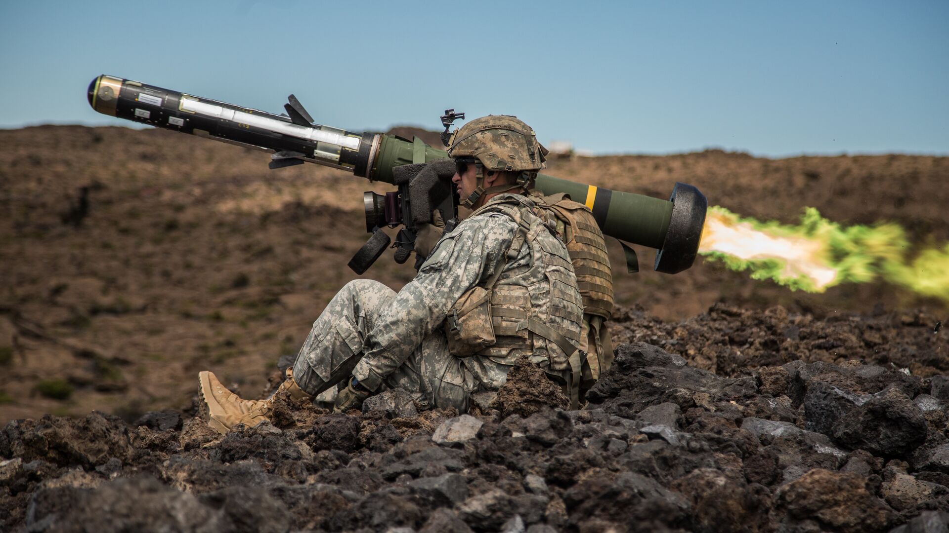 Американский переносной противотанковый ракетный комплекс (ПТРК) FGM-148 Javelin - РИА Новости, 1920, 01.03.2022