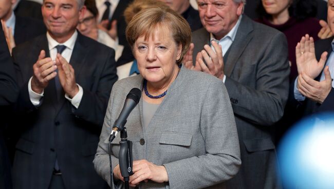 Лидер ХДС, канцлер Германии Ангела Меркель во время пресс-конференции в Берлине
