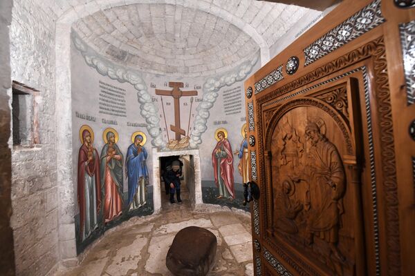 Предел Ангела в часовне в центре ротонды Воскресенского храма на территории Ново-Иерусалимского мужского монастыря