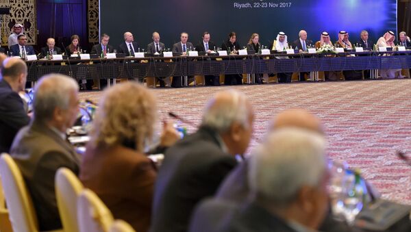 Заседание сирийской оппозиции в Эр-Рияде