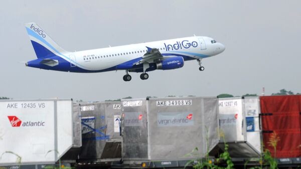 Самолет компании IndiGo