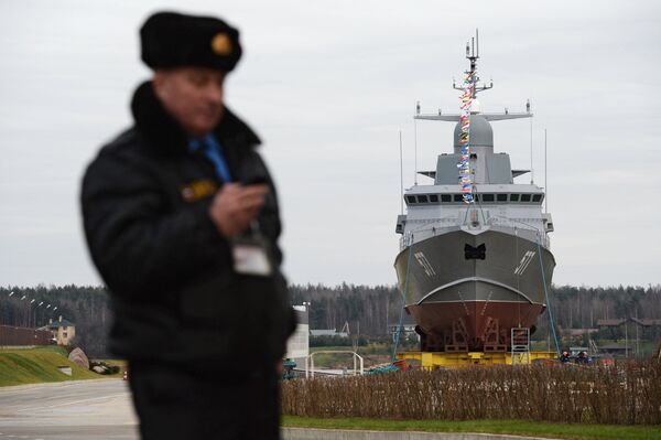 Малый ракетный корабль Тайфун проекта 22800 перед началом спуска на воду на Ленинградском судостроительном заводе Пелла. 24 ноября 2017 Малый ракетный корабль Тайфун проекта 22800 перед началом спуска на воду на Ленинградском судостроительном заводе Пелла. 24 ноября 2017