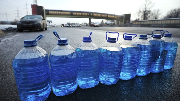 Продажа незамерзающей жидкости для автомобилей на МКАДе в Москве