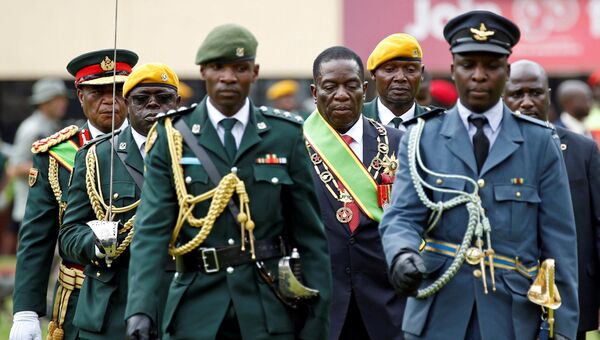 Эммерсон Мнангагва на церемонии инаугурации в Хараре, Зимбабве. 24 ноября 2017