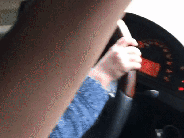 ГИБДД проверяет видео с ребенком за рулем Gelandewagen на МКАД