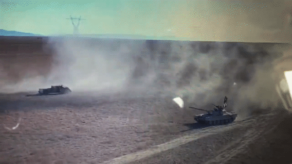 Иракские военные показали дуэль танка и «джихад-мобиля»