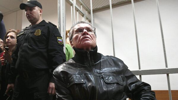 Экс-министр экономического развития Алексей Улюкаев в Замоскворецком суде во время слушаний по его делу. 27 ноября 2017