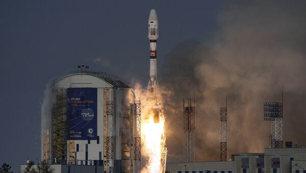Старт ракеты-носителя Союз-2.1б с космическим аппаратом дистанционного зондирования Земли Метеор №2-1 и с 17 иностранными аппаратами с космодрома Восточный. Архивное фото