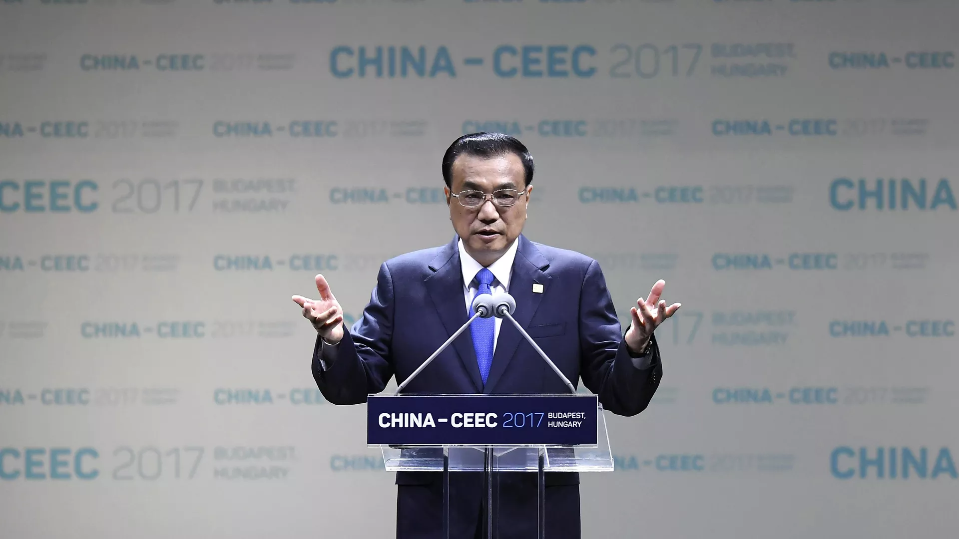 Биржевой рынок китая. Сочинение на китайском. Sai 2 ошибка на китайском. Фондовый рынок китая. Ошибки китая.