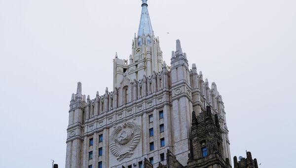 Отреставрированный шпиль на здании министерства иностранных дел РФ. Архивное фото