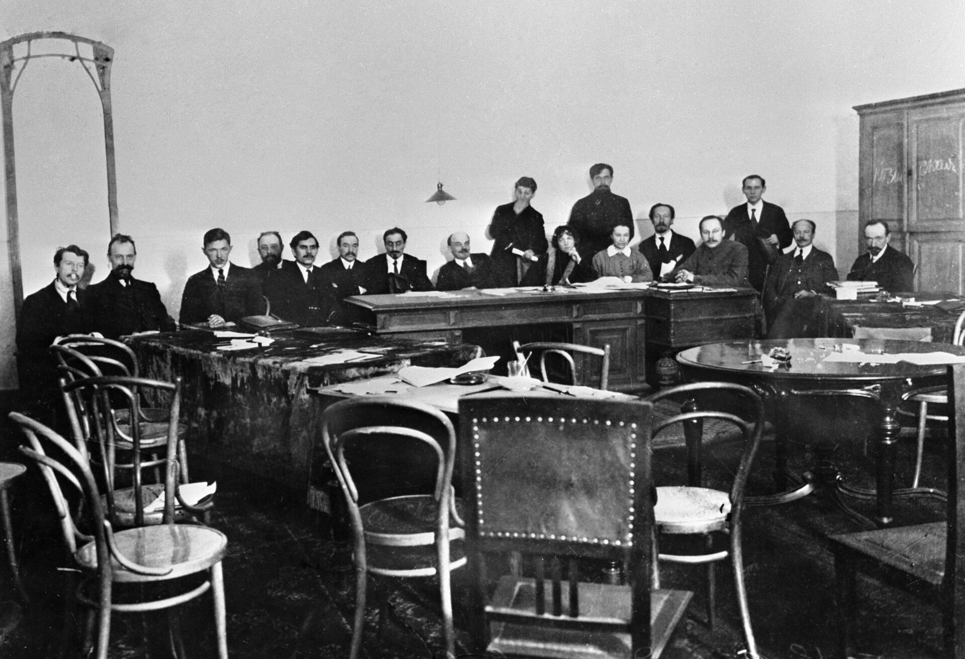 На заседании Совета Народных Комиссаров - РИА Новости, 1920, 09.04.2021
