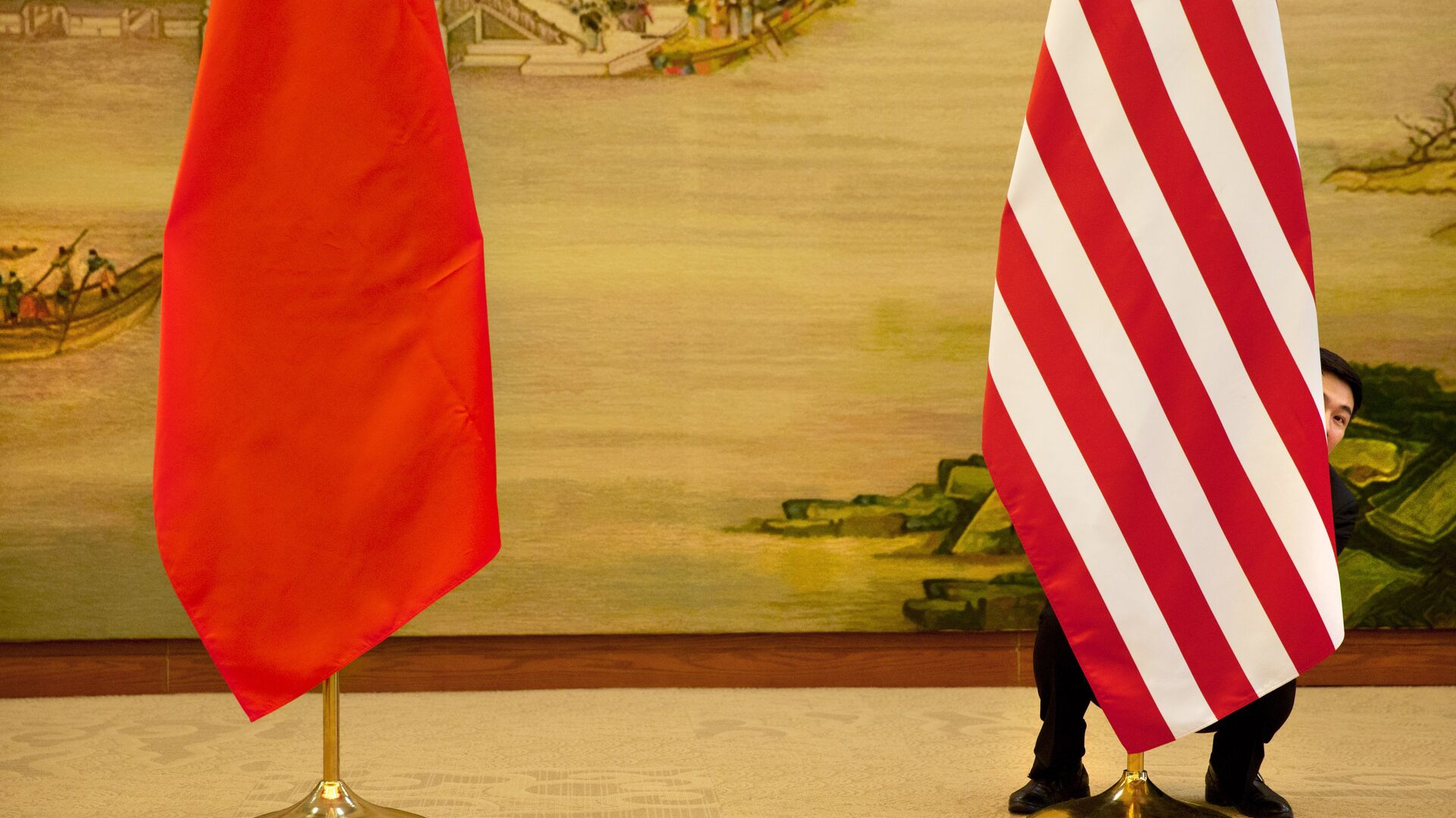 Флаги Китая и США перед встречей глав дипломатических ведомств в Пекине, КНР - РИА Новости, 1920, 01.11.2022