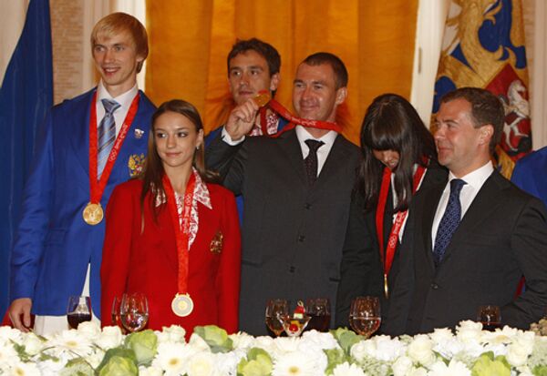Д.Медведев, чемпионы и призеры XXIX летних Олимпийских Игр в Пекине