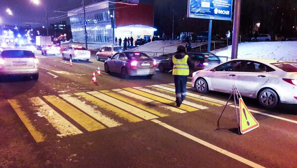 Последствия ДТП с участием автомобиля Skoda на Алтуфьевском шоссе. 3 декабря 2017