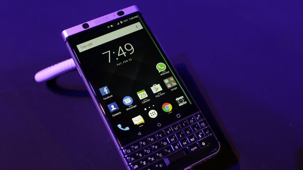 Смартфон BlackBerry KEYone 