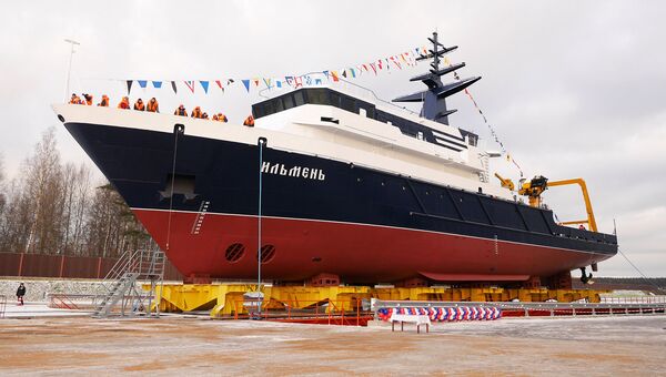 Новейшее океанографическое судно Ильмень проекта 11982
