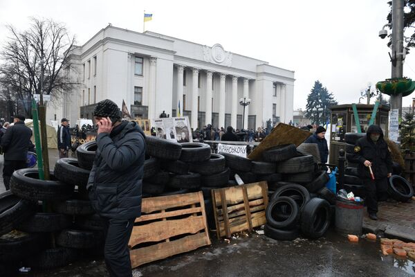 Сторонники Михаила Саакашвили в палаточном городке у здания Верховной Рады Украины