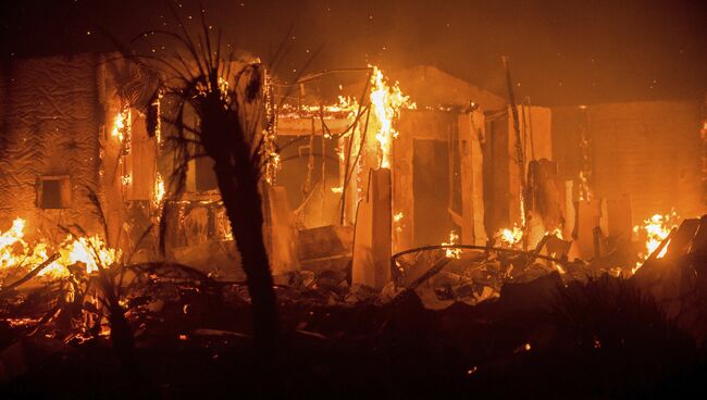 Лесной пожар в Калифорнии. Архивное фото