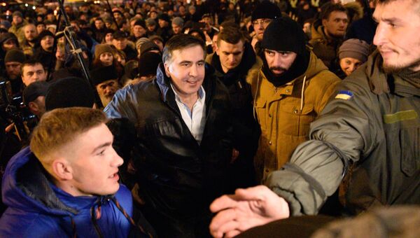 Михаил Саакашвили неподалеку от площади Независимости в Киеве. 11 декабря 2017