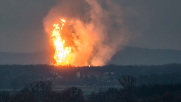 Пожар на месте взрыва газа в Баумгартене, Австрия
