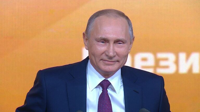 Президент РФ увидел плакат Путин – бабай и отшутился строкой из басни Президент РФ увидел плакат Путин – бабай и отшутился строкой из басни