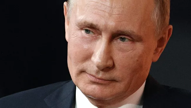 Президент РФ Владимир Путин во время большой ежегодной пресс-конференции