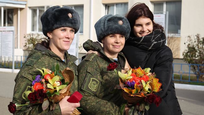 Служащие медицинского отряда специального назначения после возвращения из Сирии в Анапу. 14 декабря 2017