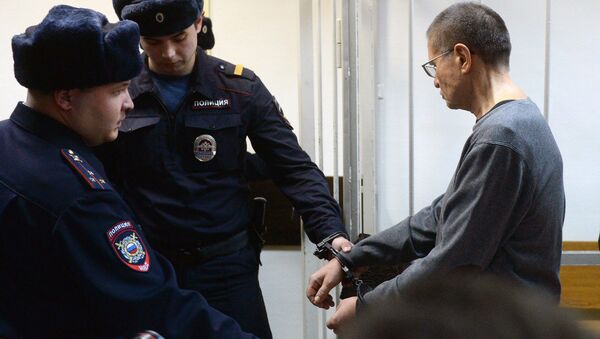 Алексей Улюкаев после оглашения приговора в Замоскворецком суде. 15 декабря 2017