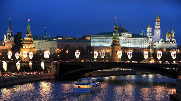 15 декабря Москва превратилась в новогоднюю столицу - в городе одновременно зажглись более 20 миллионов светодиодных огней.