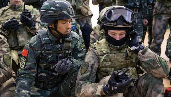Совместные учения Росгвардии и Народной вооруженной полиции Китая Сотрудничество-2017