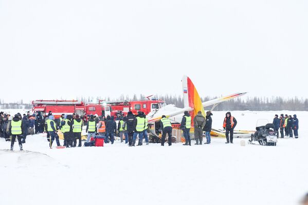 Последствия крушения самолета в Нарьян-Маре. 19 декабря 2017 Последствия крушения самолета в Нарьян-Маре. 19 декабря 2017