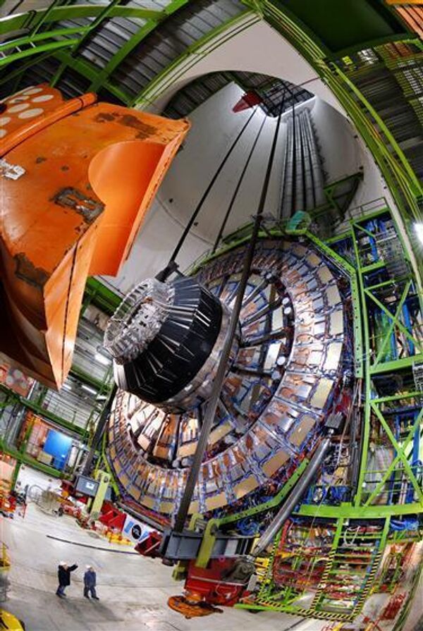 Большой адронный коллайдер - детектор CMS