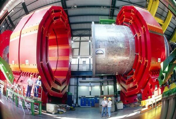 Большой адронный коллайдер - детектор CMS