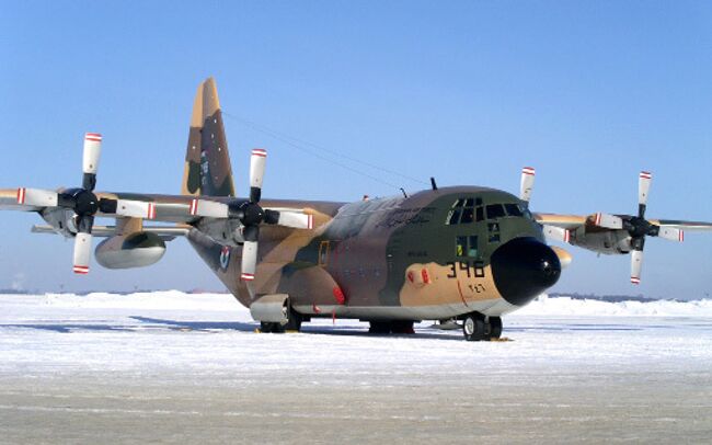 Самолет С-130