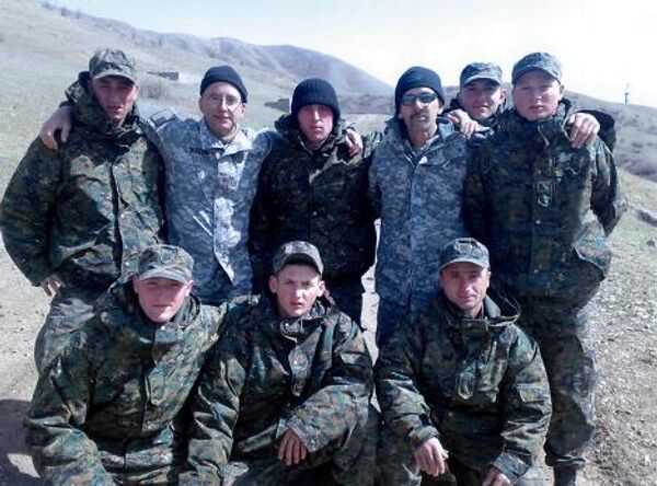 Грузинские солдаты с американскими инструкторами во время обучения в горах