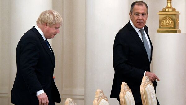 Министр иностранных дел России Сергей Лавров и министр иностранных дел Великобритании Борис Джонсон во время встречи. 22 декабря 2017